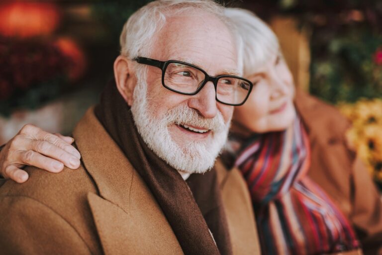 The Benefits of a Partial Denture with Dental Implants: A Perfect Solution for Missing Teeth